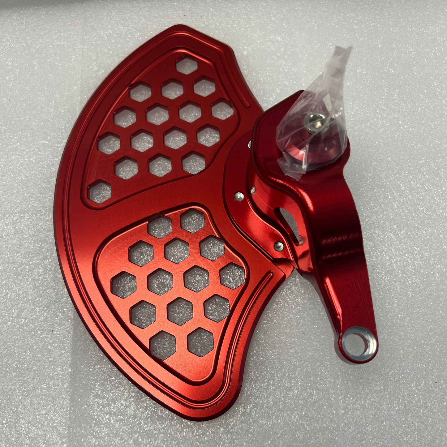 Ultra Bee Front disc guard