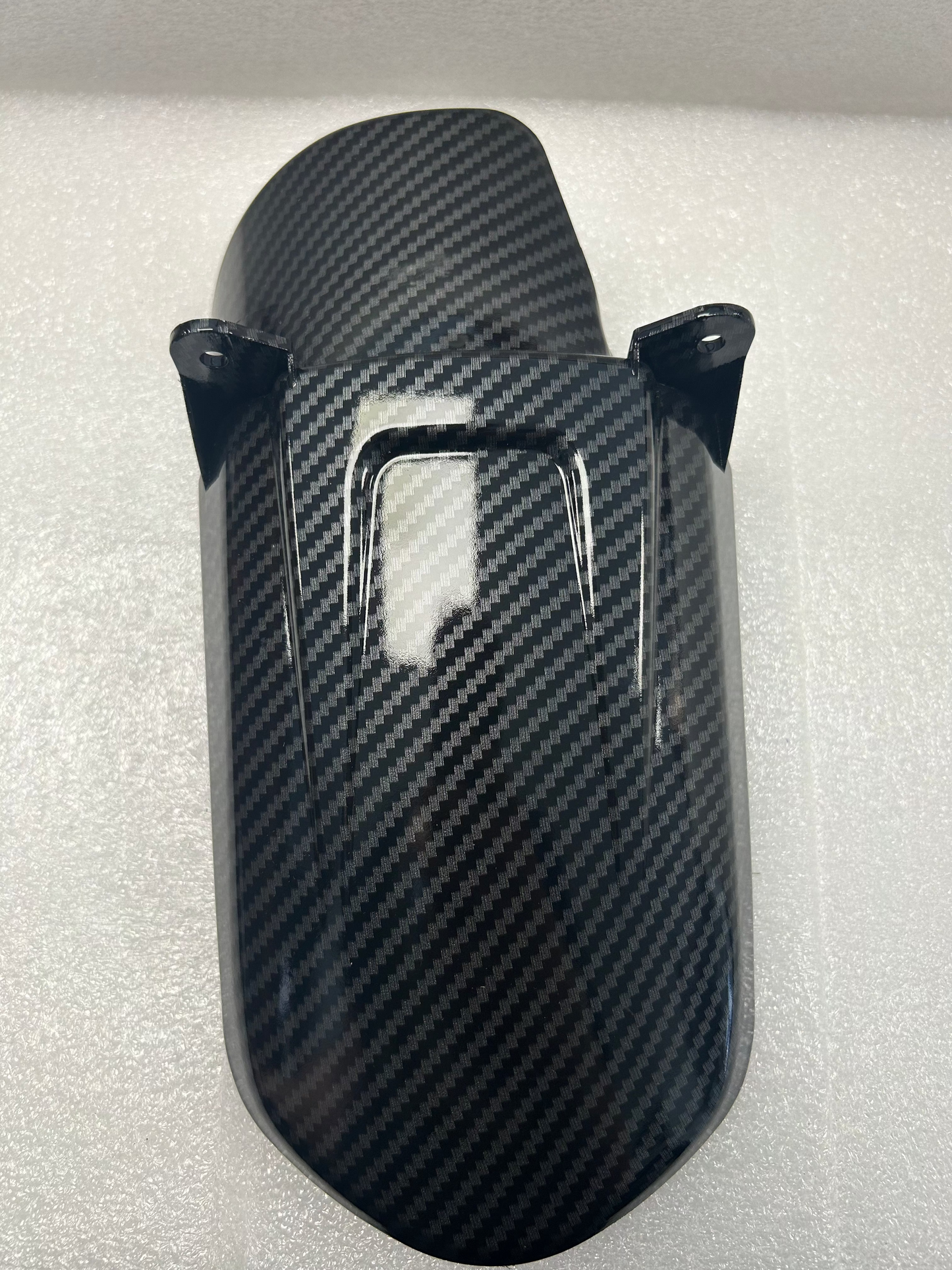 Light Bee carbon rear hugger