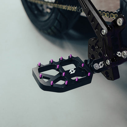 Foot Peg Set 5