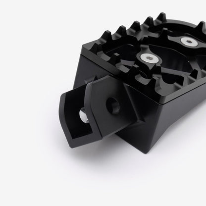 Premium Foot Peg And Brace Set 7