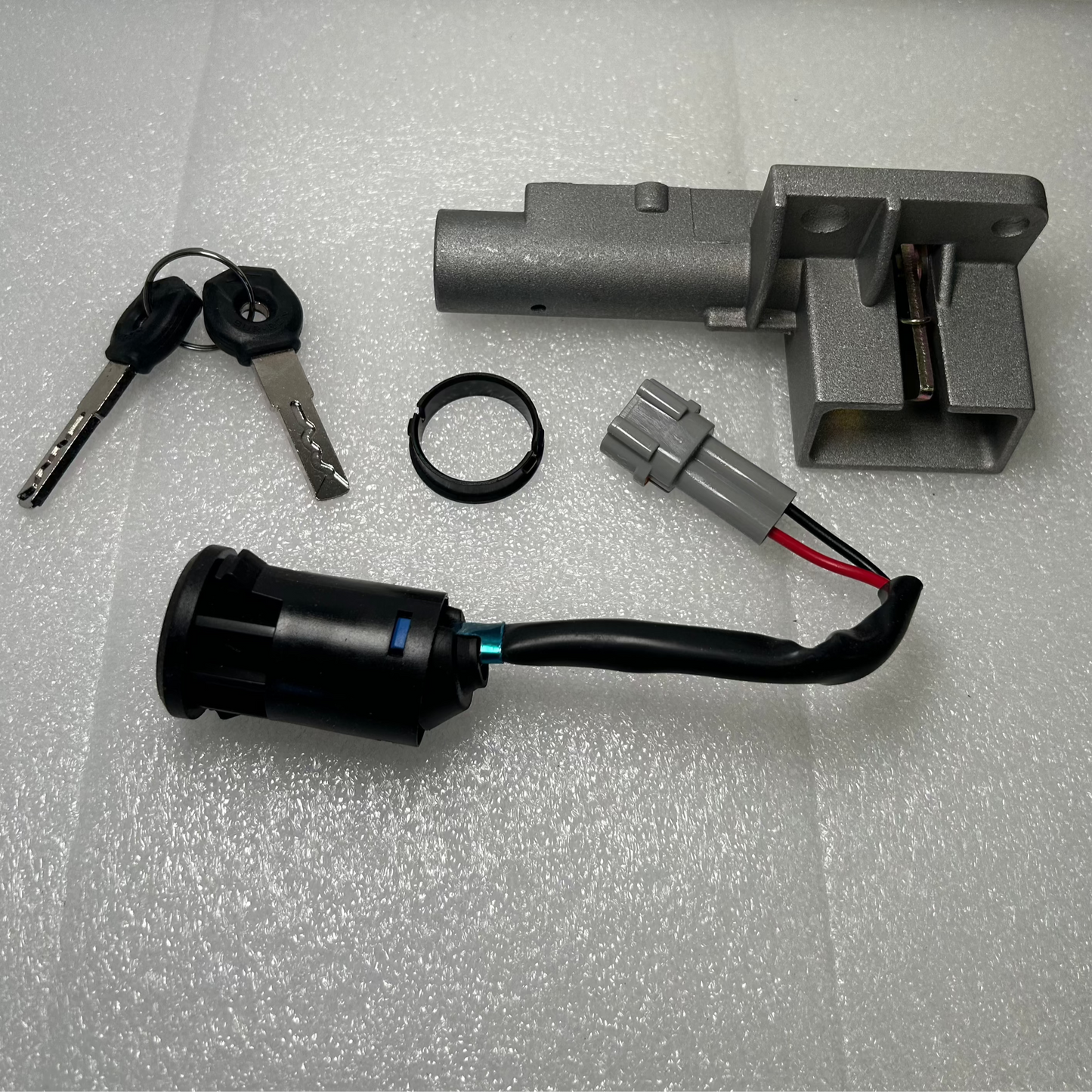 SURRON LIGHT BEE IGNITION LOCK SET