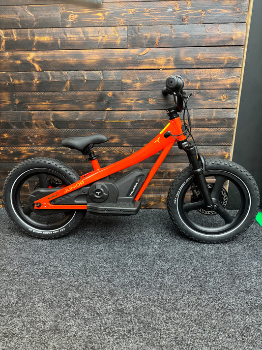 Talaria JR-16