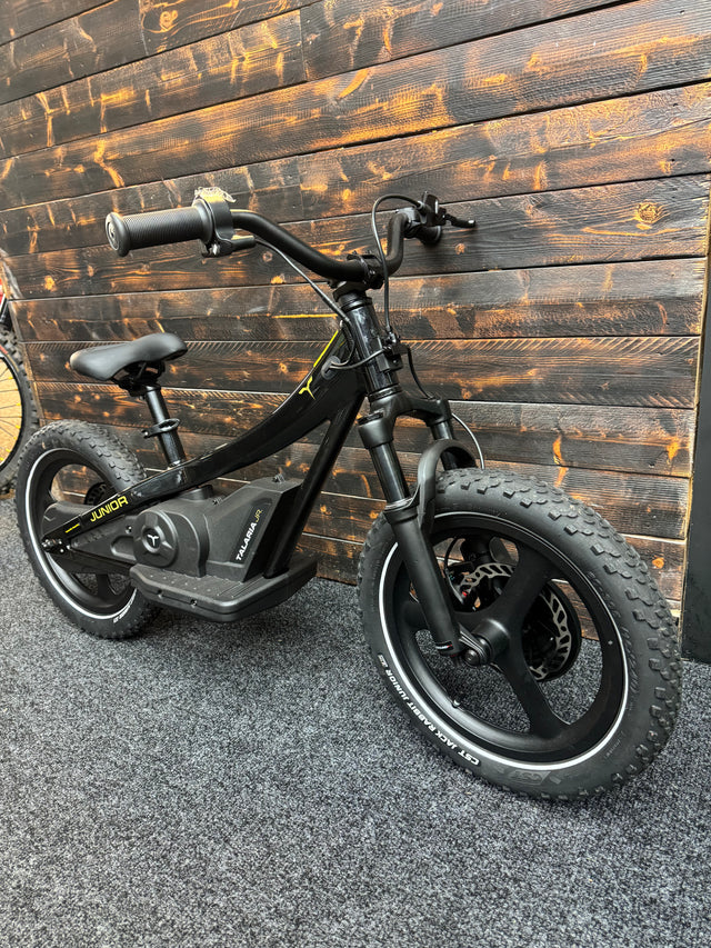 Talaria JR-16